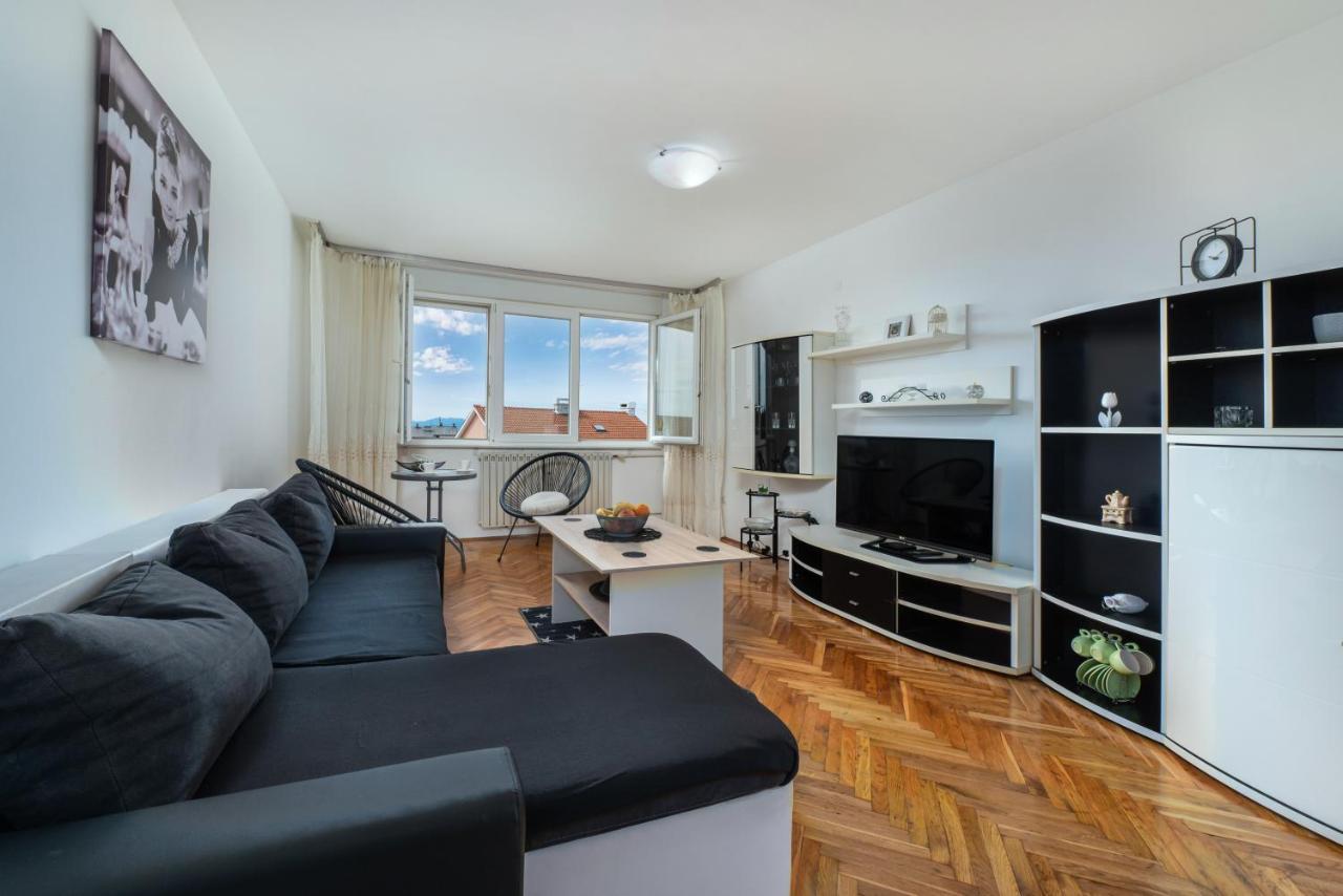 Appartement Be Happy à Rijeka Extérieur photo